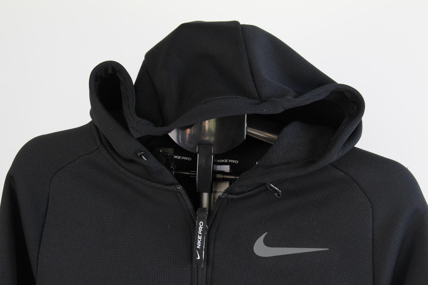 Nike Pro Therma-FIT Full Zip Hoodie – Size Small – Black