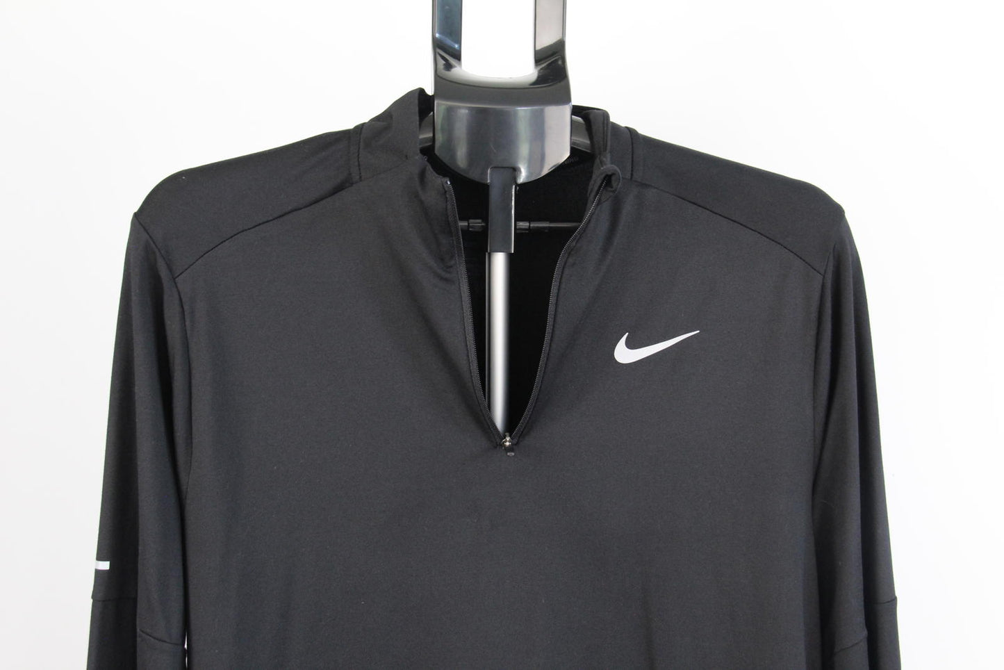 Nike Dri-FIT 1/4 Zip Performance Top – Size M – Black