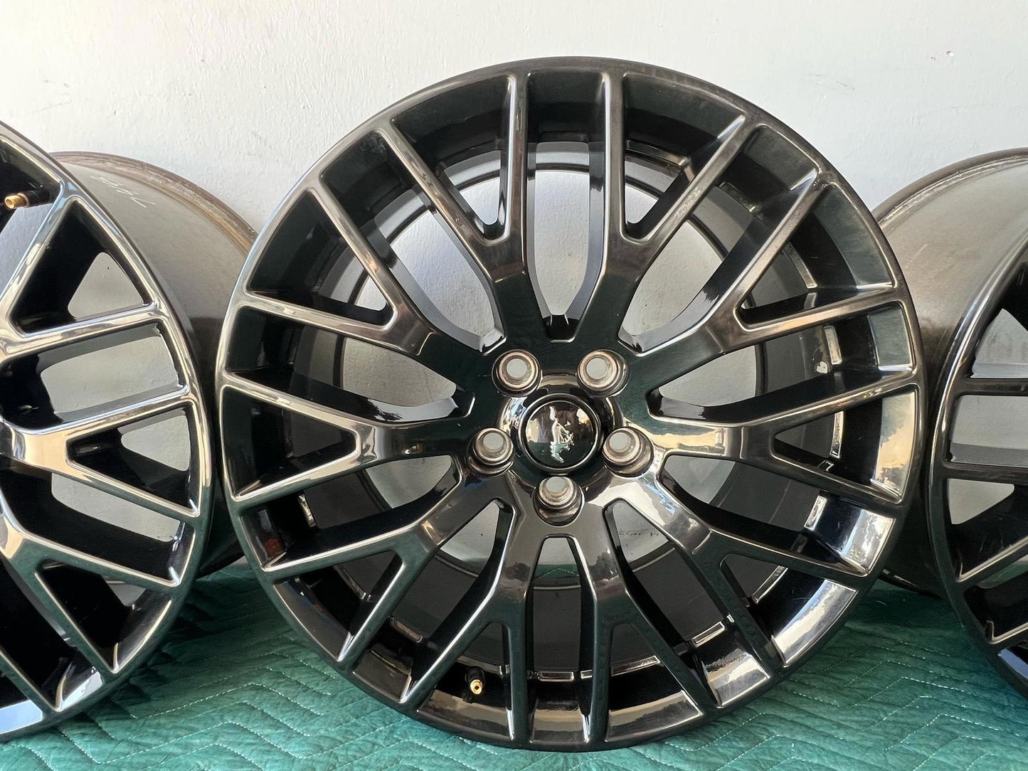 OEM Ford Mustang 19" Gloss Black Wheels – 19x9 / 19x9.5 – GT S550 Set of 4