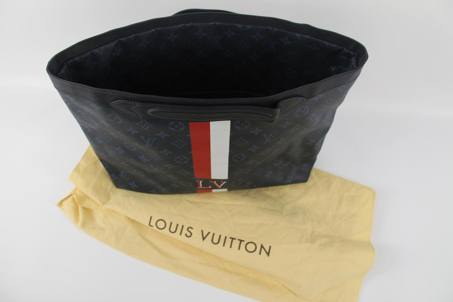 Louis Vuitton Monogram Eclipse Tote – SS16 Runway Collection