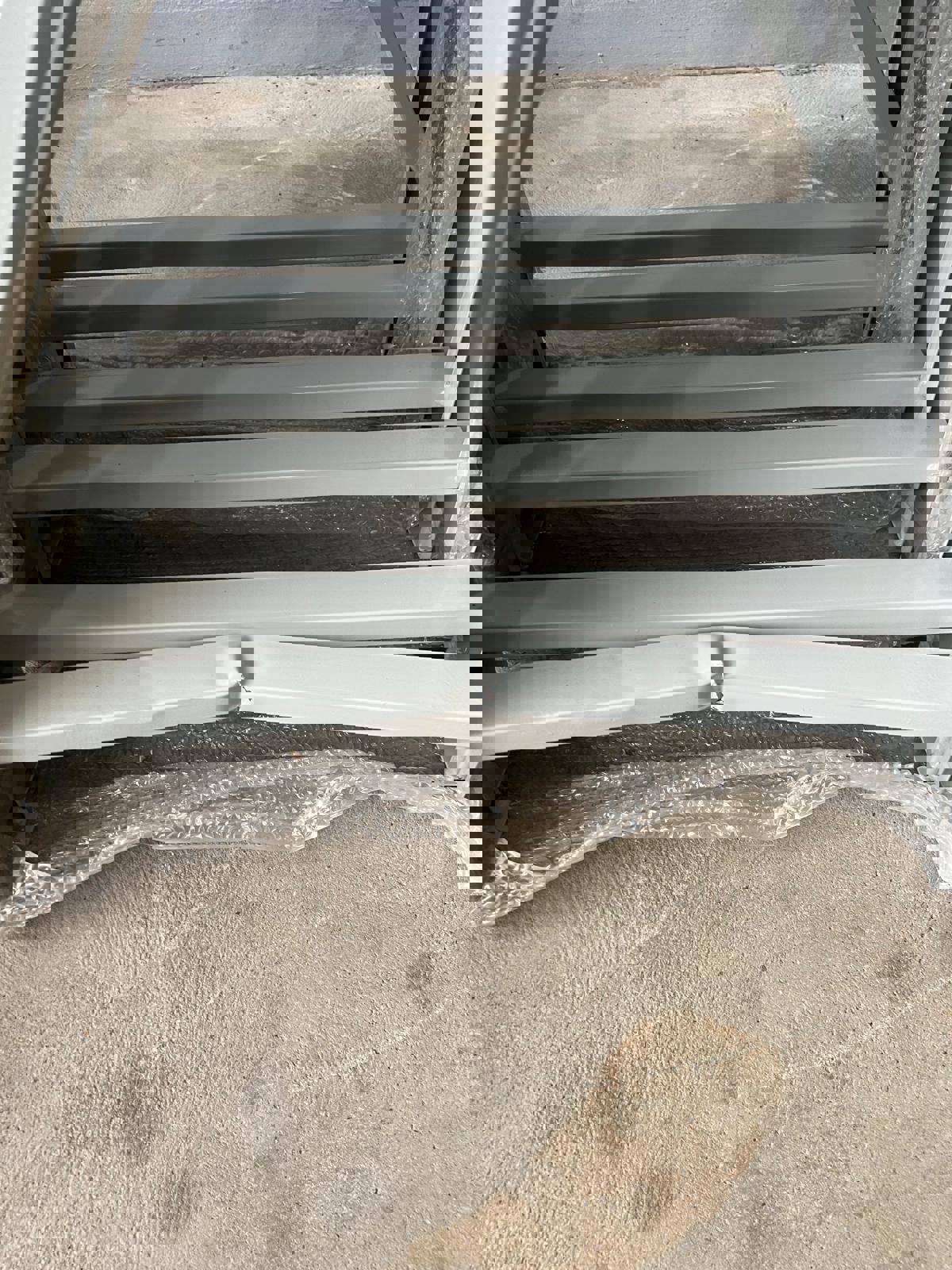 New Commercial Steel Shelving System – 12 Uprights, 64 Beams, 32 Shelves