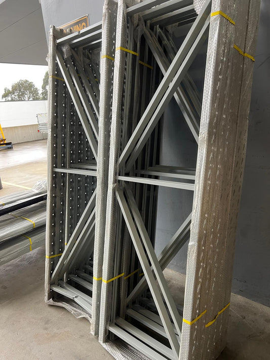New Commercial Steel Shelving System – 12 Uprights, 64 Beams, 32 Shelves