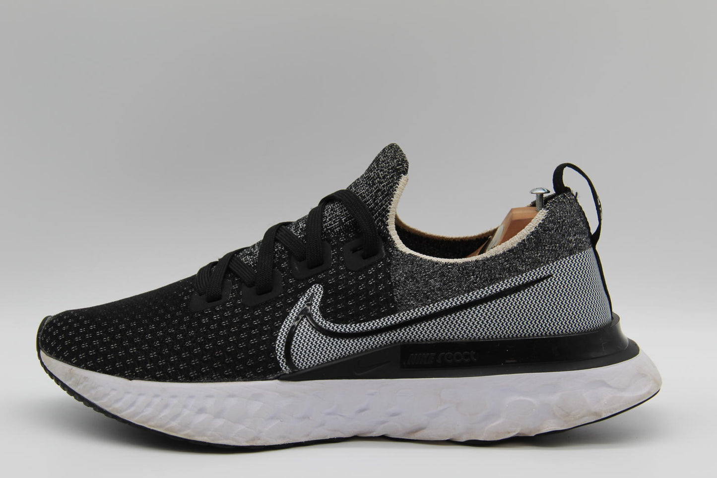 Nike React Infinity Run Flyknit – Black/White (CT2357-002)