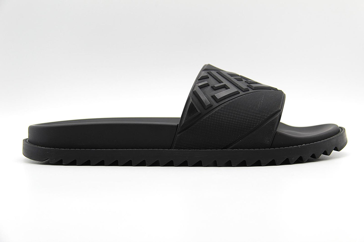 Fendi FF Logo Slides – Black Rubber Sandals – Men’s US 8 – Box & Dust Bag – UK 7