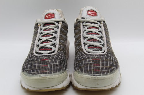 Nike Air Max Plus Tn Sneakers Grey/Red US 8.5 EU 42