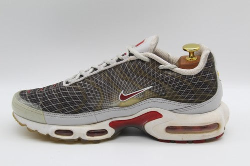 Nike Air Max Plus Tn Sneakers Grey/Red US 8.5 EU 42