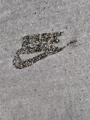 Nike Speckled Swoosh Short Sleeve T-Shirt Taupe Small Zip Pocket