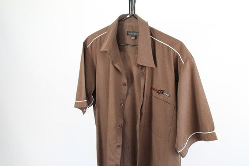 standard brown short sleeve camp button-up shirt L embroidered racing