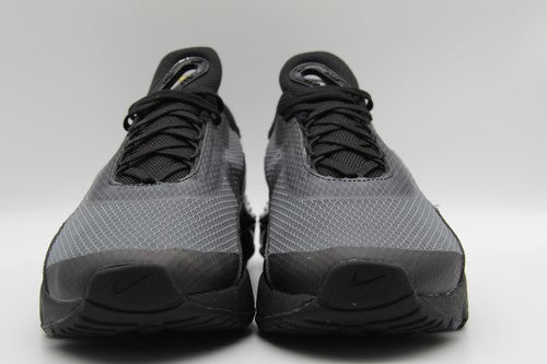 Nike Air Max 2090 GS Black/Grey Youth Sneakers Size 7Y EU 40