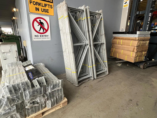 New Commercial Steel Shelving System – 12 Uprights, 64 Beams, 32 Shelves