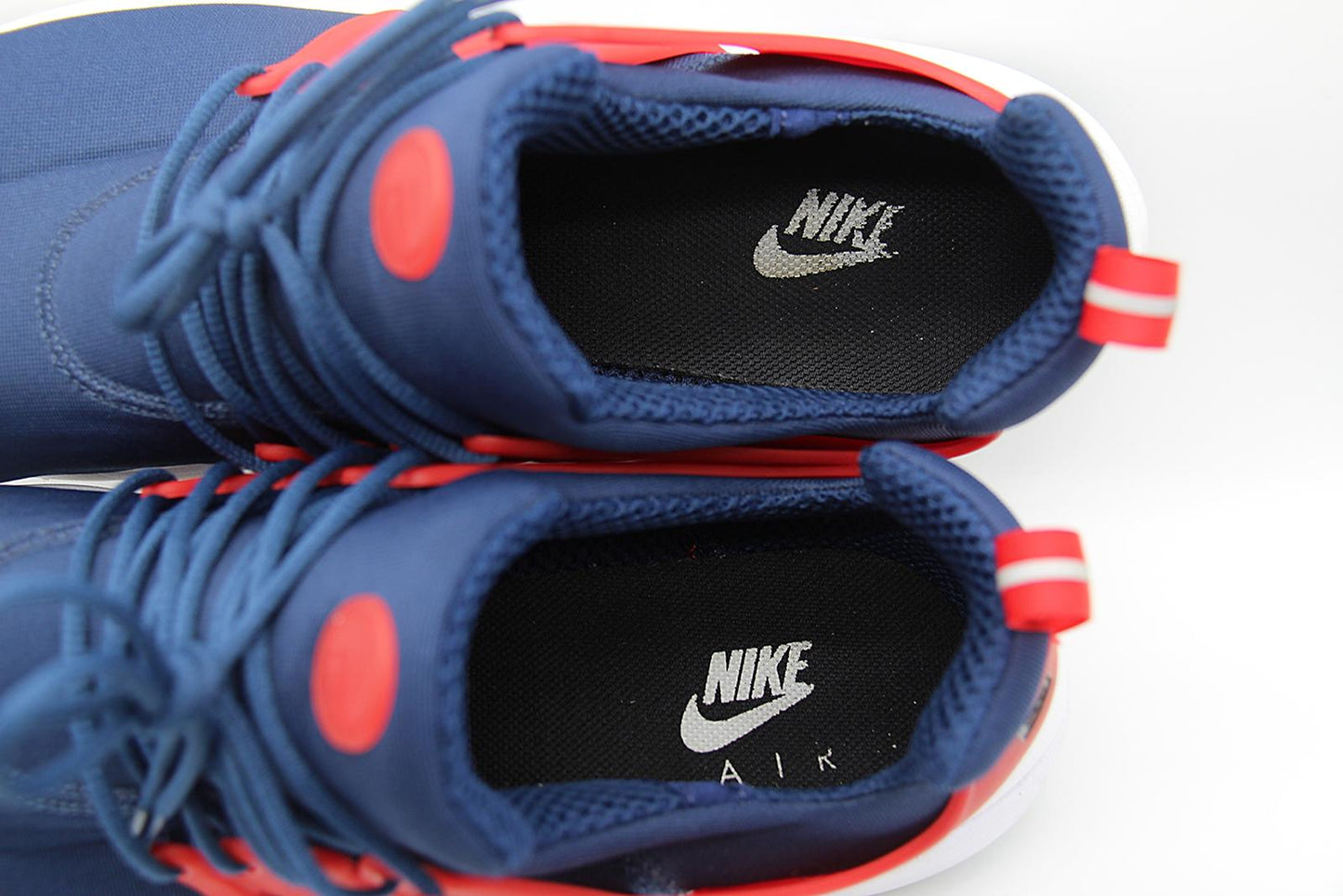 846438-997 -  NIKE AIR PRESTO ESSENTIAL - US 14 / UK 13 / EU 48.5