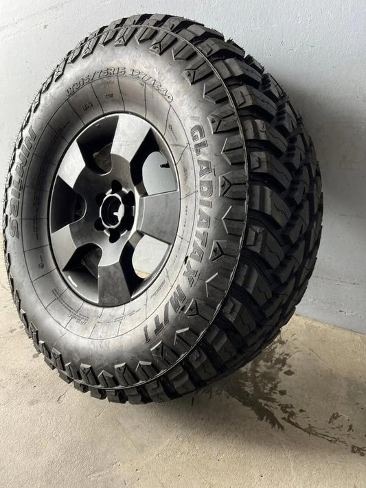 315/75R16 Gladiatax M/T Tyre on 6-Stud Alloy Wheel