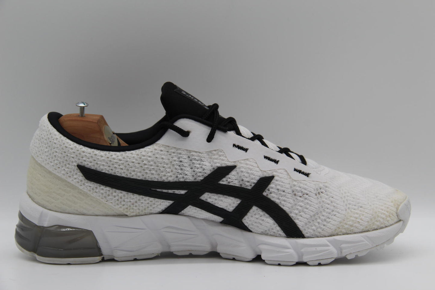 ASICS GEL-Quantum 180 5 – White / Multicolour – Women’s US 10 / UK 8 / EU 42