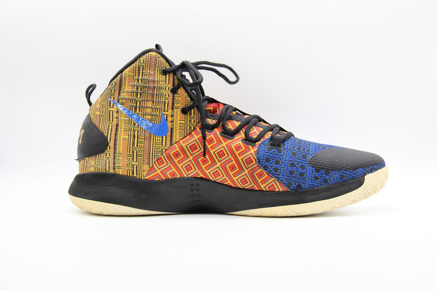 Nike Hyperdunk X Promo Sample – AT3866-913449 LN4 – Multi/Summit – SP19 Season