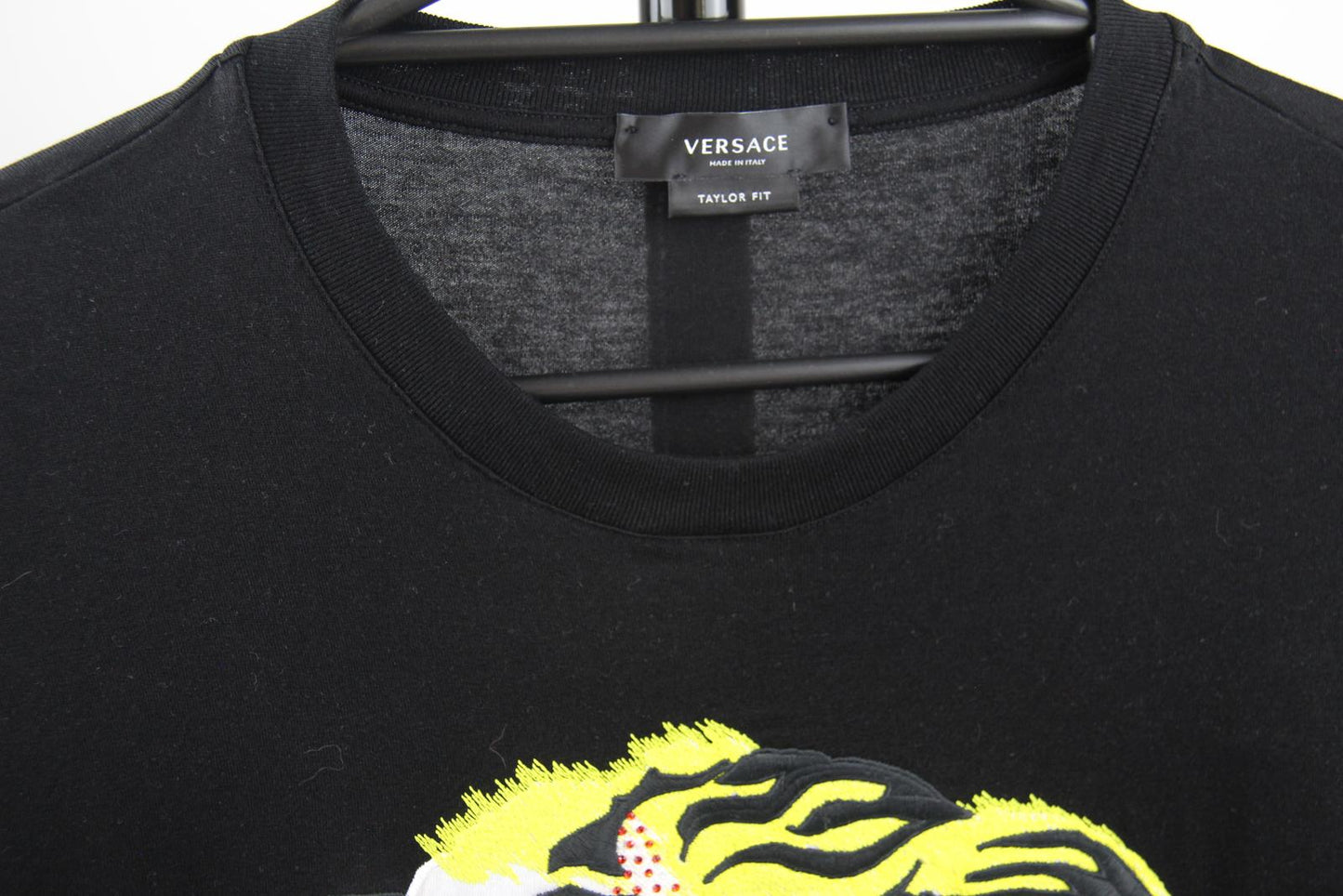 Versace Taylor Fit Medusa Pop Art Graphic T-Shirt – Size M