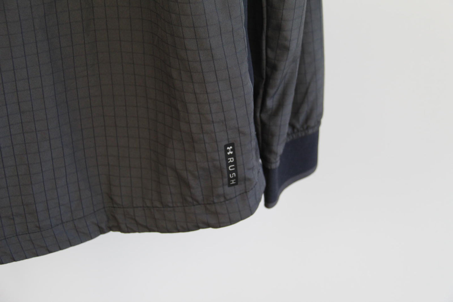 Under Armour RUSH Celliant Full-Zip Hooded Jacket – Size S