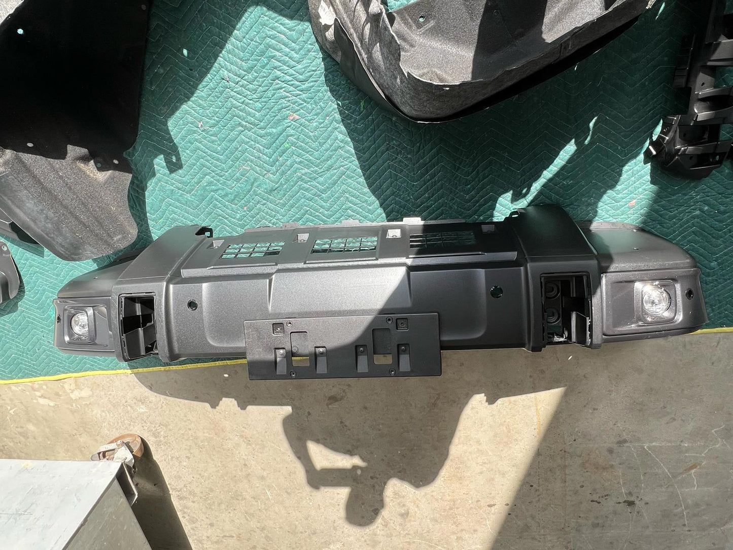 Great Wall GWM Tank 300 OEM Genuine Body Kit (Missing Rear Bumper)