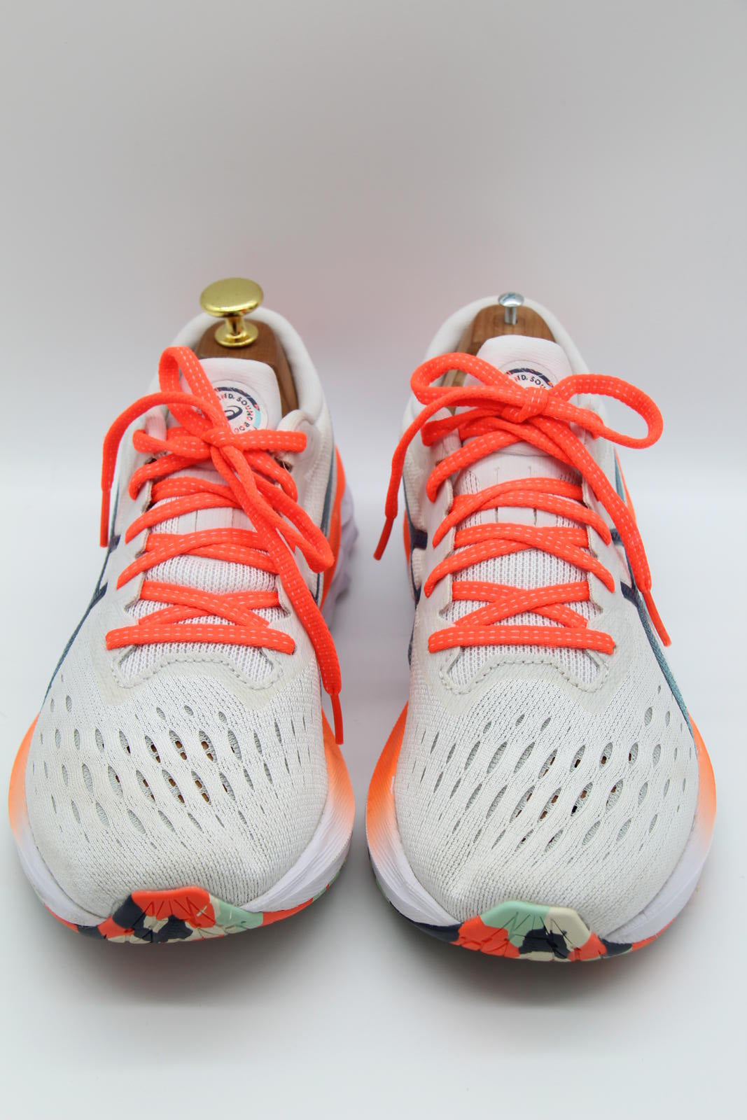 ASICS Novablast 2 – White-Fluro Orange Edition US 8.5 / UK 6.5 / EU 40 – Women’s