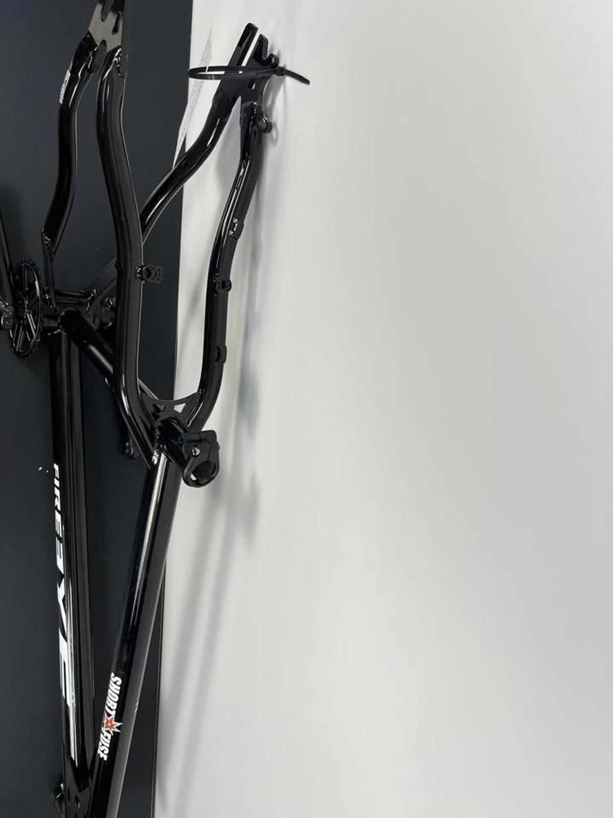 FireEye Short Fuse 360 Dirt Jump Bicycle Frame With Cranks-Sprocket & Seat Clamp