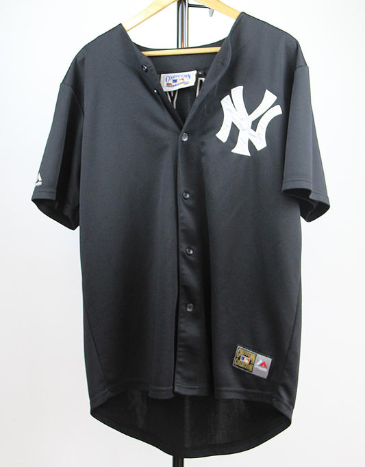 New York Yankees Black Button-Up Jersey - MLB Cooperstown Collection