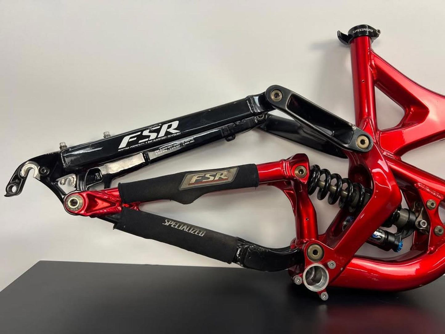 Specialized FSR Bicycle Frame Freeride Down Hill Classic 26” Fox DHX 5.0 Coil