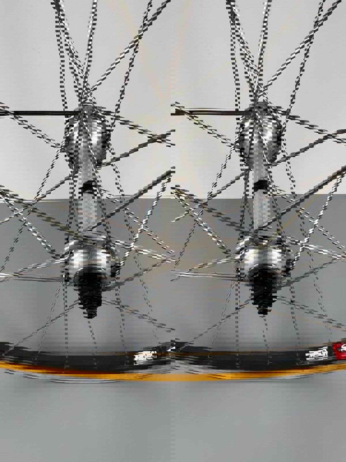 Mavic GP4 Tubular Front Wheel 700c Vintage Road Racing Rim Alloy Hub