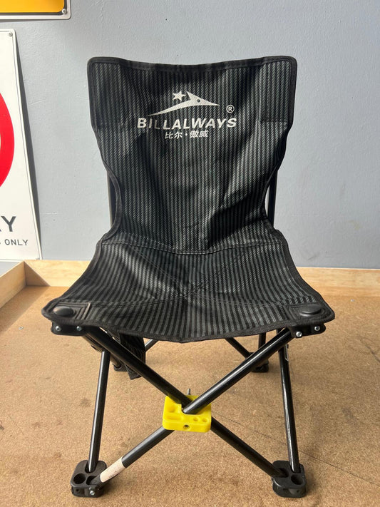 Bulk Lot: 39x Fold-Up Kids Camping Chairs – 30 with Carry Bags, 9 without
