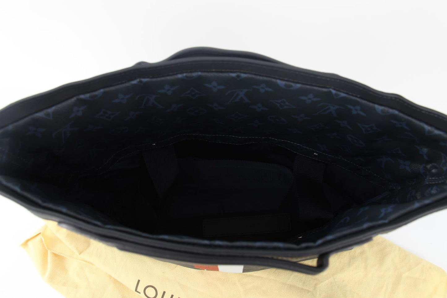 Louis Vuitton Monogram Eclipse Tote – SS16 Runway Collection