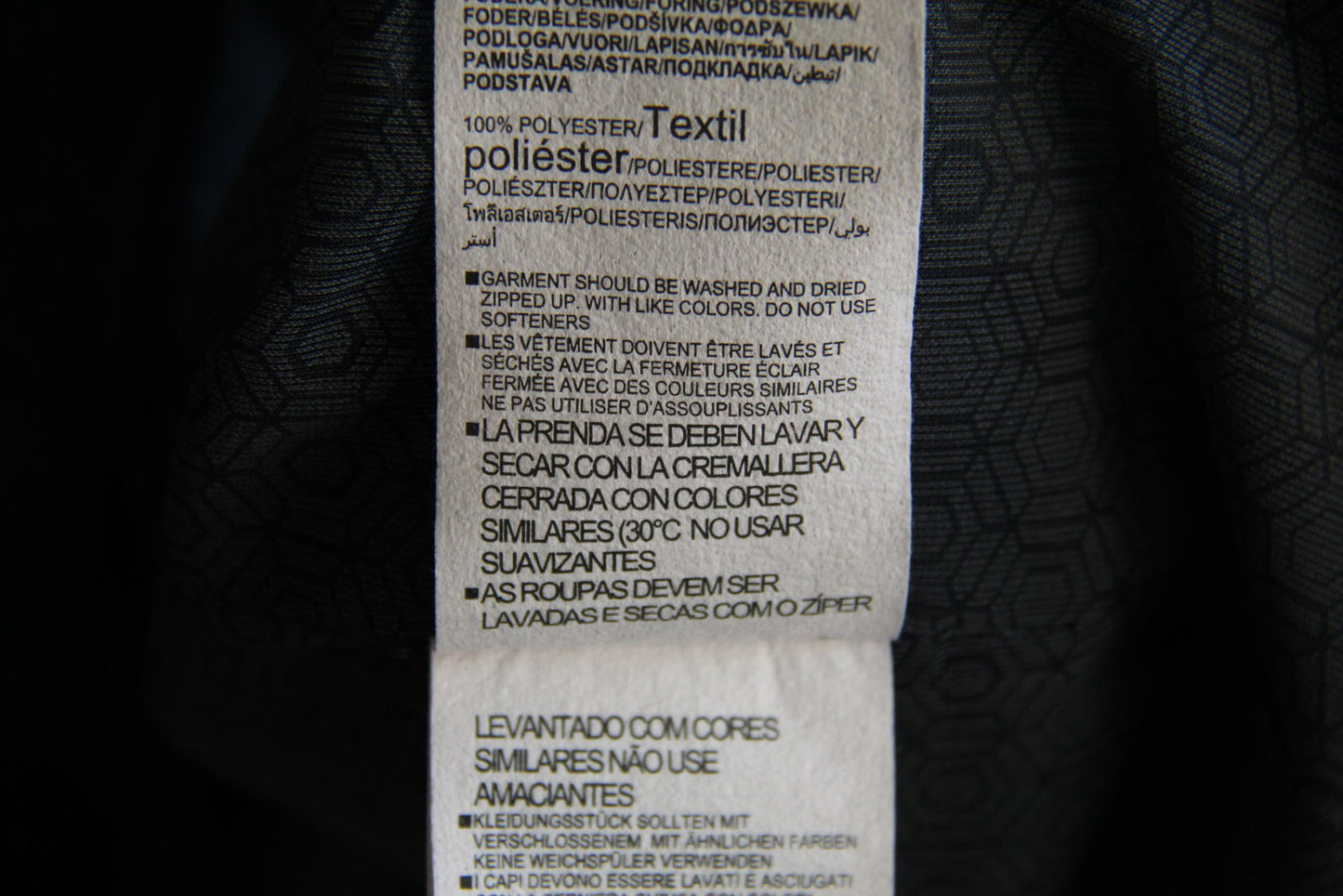 Under Armour RUSH Celliant Full-Zip Hooded Jacket – Size S
