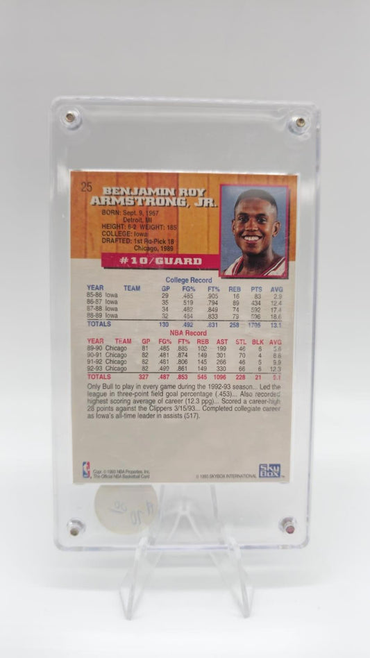 1993 NBA Hoops B.J. Armstrong #25 Autographed Card Chicago Bulls