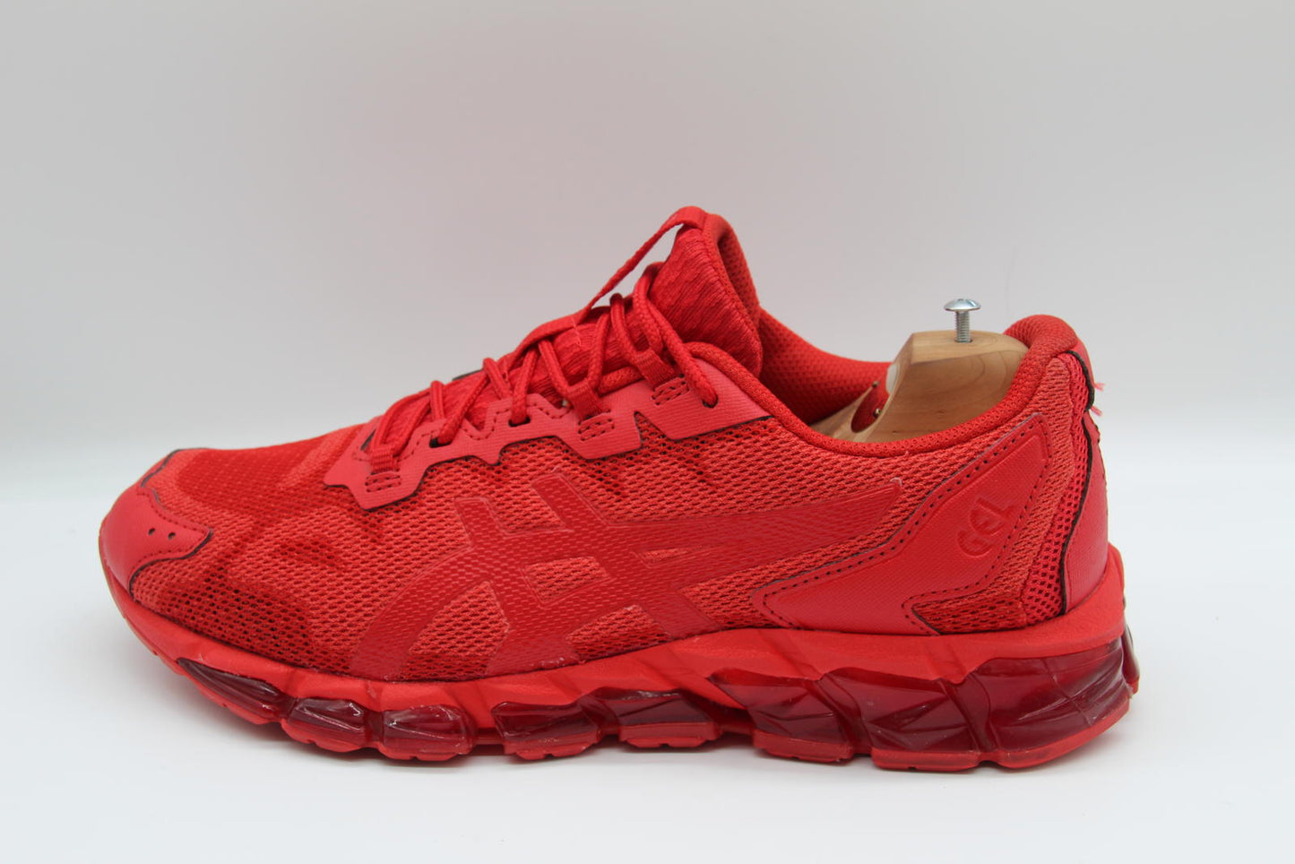 ASICS GEL-Quantum 360 6 Monochrome 1201A142 – Classic Red US 8 / EU 41.5 / UK 7