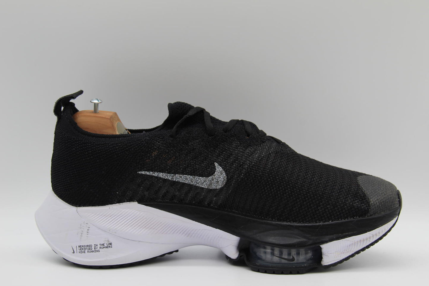 Nike Air Zoom Tempo Next% Flyknit Black/White Sneakers - US 8 / UK 7 / EU 41