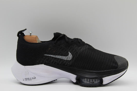 Nike Air Zoom Tempo Next% Flyknit Black/White Sneakers - US 8 / UK 7 / EU 41