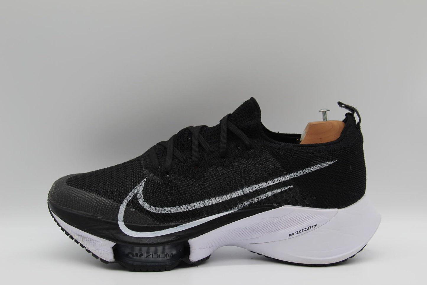 Nike Air Zoom Tempo Next% Flyknit Black/White Sneakers - US 8 / UK 7 / EU 41
