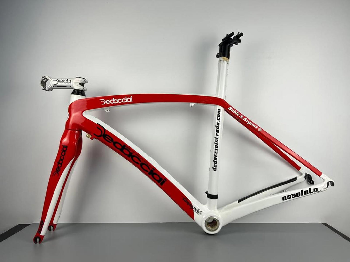 Dedacciai Assoluto Carbon Road Bicycle Frame + Fork (ISP, Red/White)