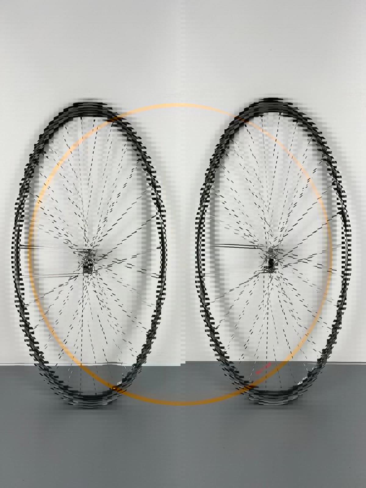 Mavic GP4 Tubular Front Wheel 700c Vintage Road Racing Rim Alloy Hub