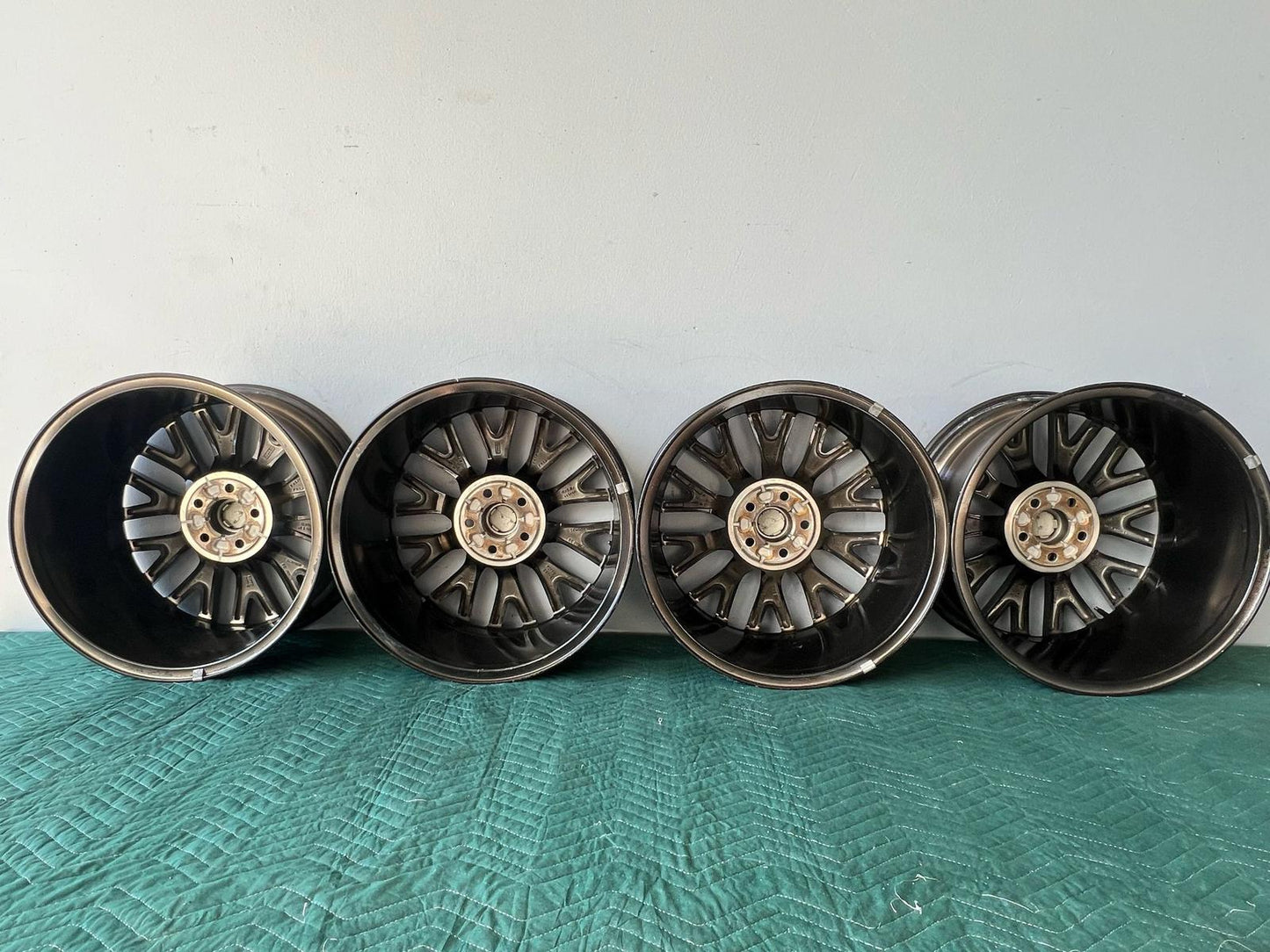 OEM Ford Mustang 19" Gloss Black Wheels – 19x9 / 19x9.5 – GT S550 Set of 4