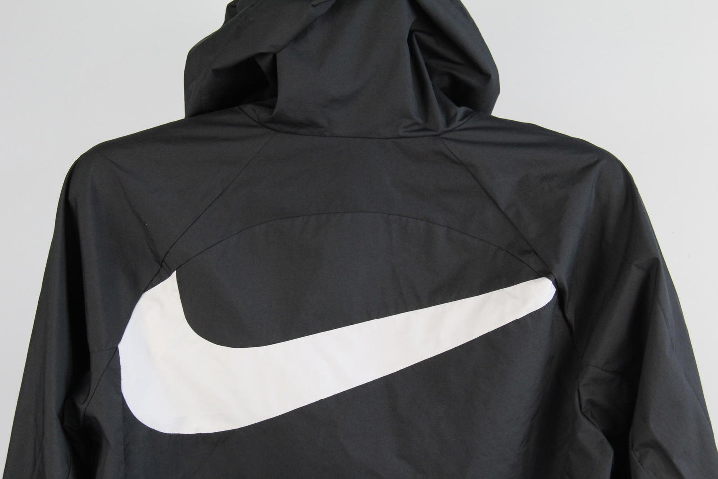 Nike FC Hooded Windbreaker Jacket – Size S – Black / White Swoosh